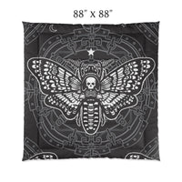 Moth comforter